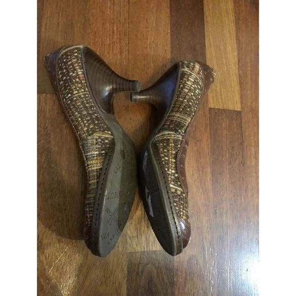 Women’s Vince Camuto Fabric Tweed Brown Tweed/Leather Kitten Heels Casual 6.5M - Picture 7 of 9